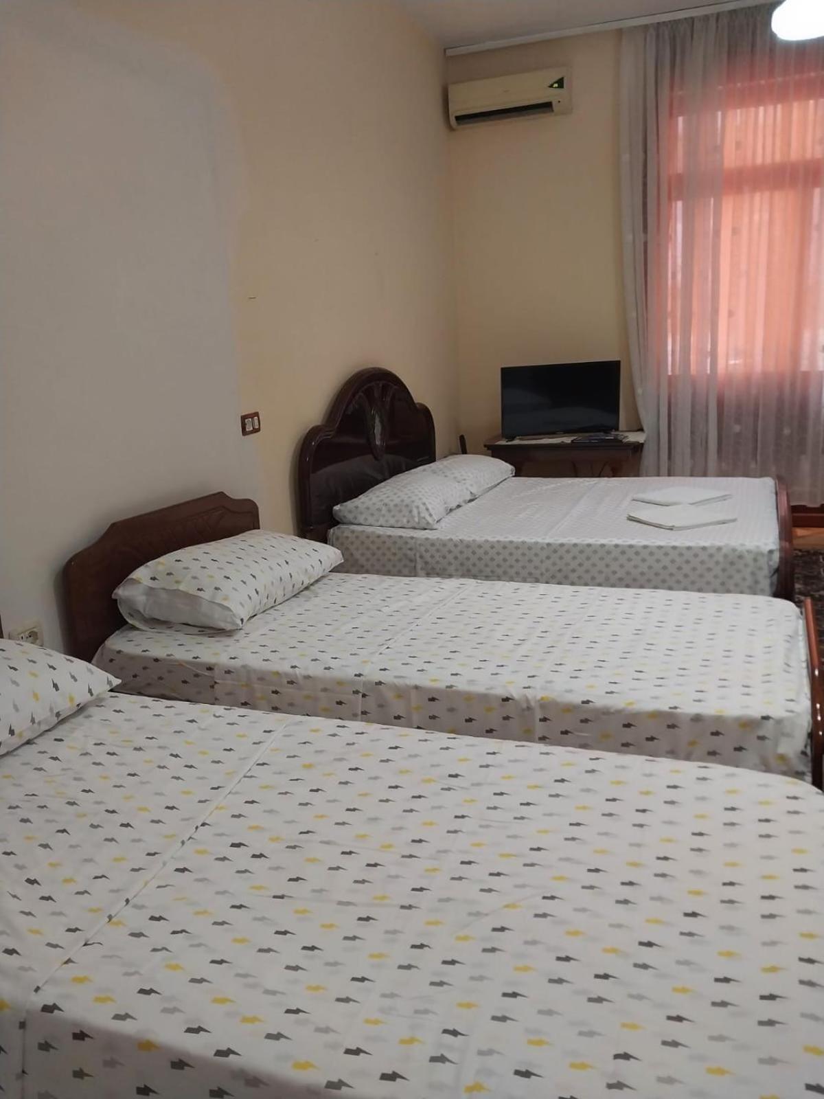 Hotel Luli City Center Durres Bagian luar foto