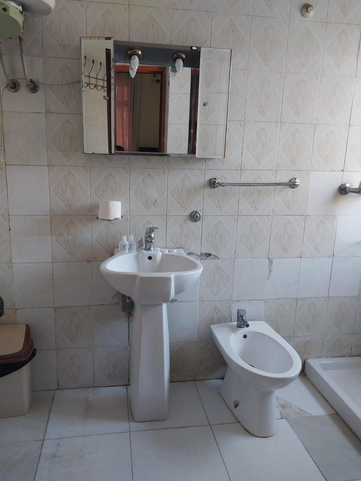 Hotel Luli City Center Durres Bagian luar foto